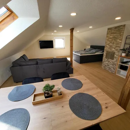 Zentrale In 公寓 *